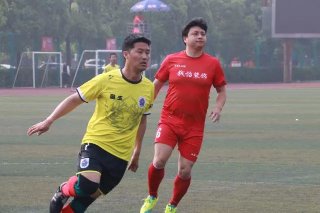 从5:11到9:7 洋帅中超暂处上风 本土教练中甲练级